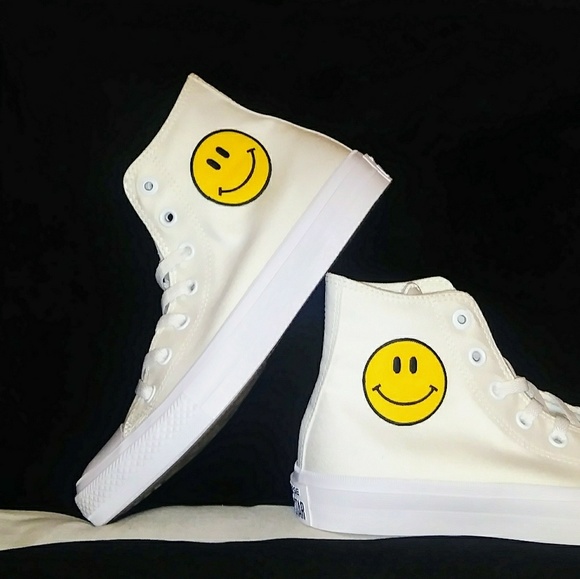 converse smiley emoji